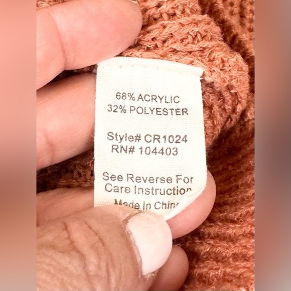 MINE Sweater Vest Size Smalll - Picture 6 of 7